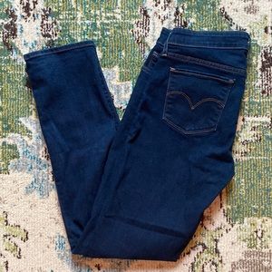 Levi’s 712 Slim Jeans